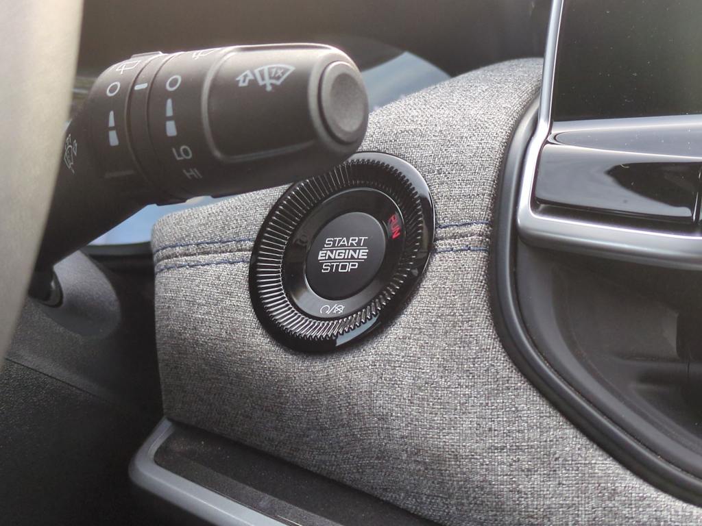 Thumbnail: 2025 Jeep Compass - 35