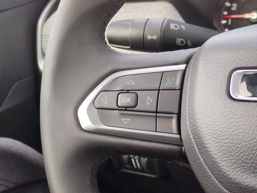 Thumbnail: 2025 Jeep Compass - 27