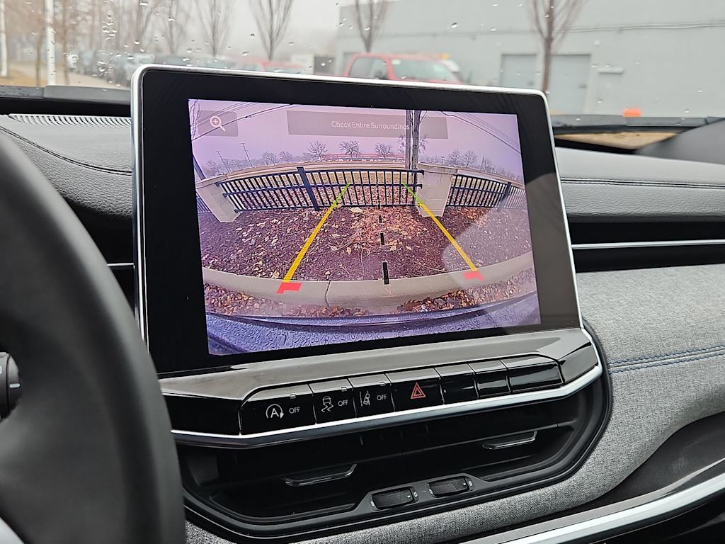 Thumbnail: 2024 Jeep Compass - 30