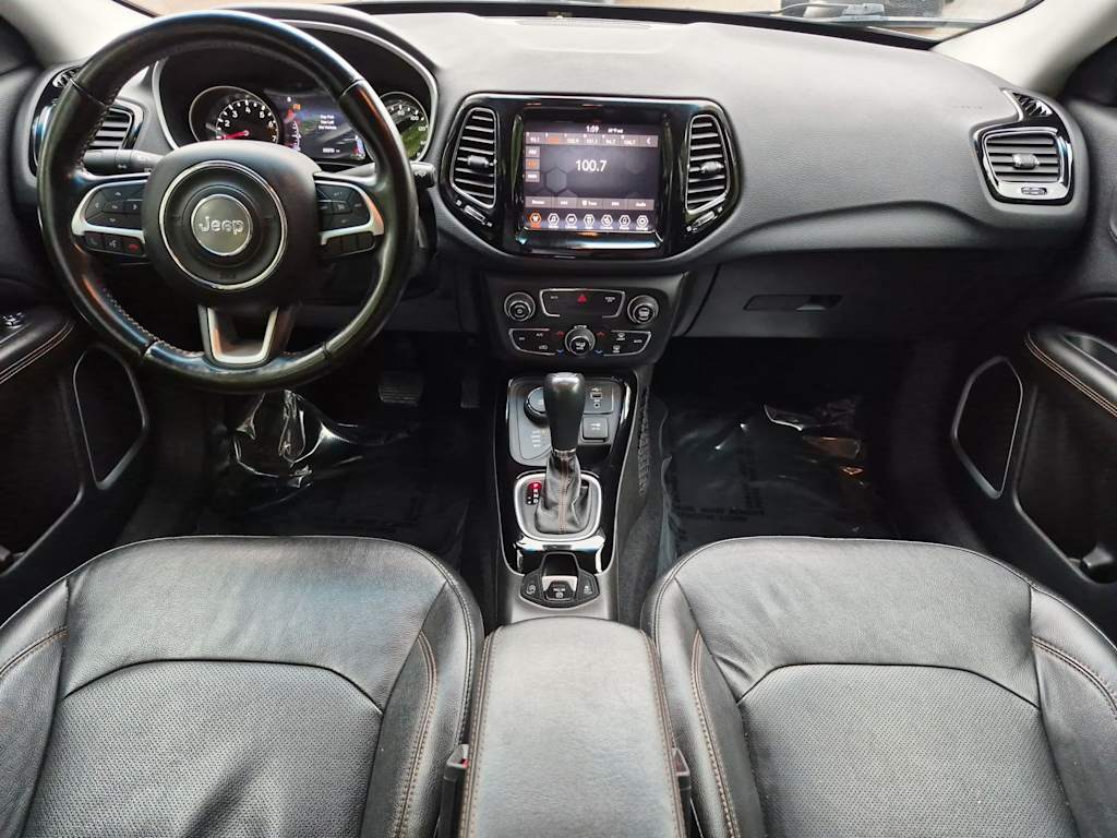 Thumbnail: 2020 Jeep Compass - 9