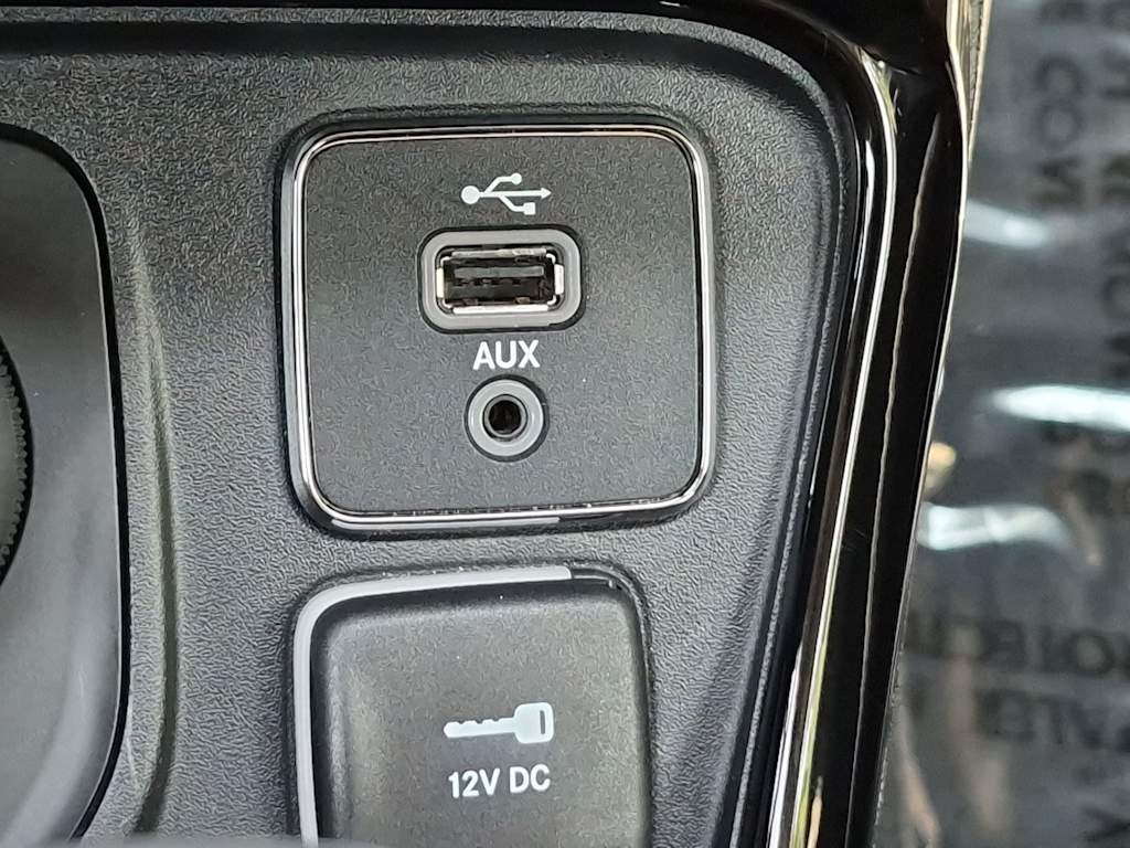 Thumbnail: 2018 Jeep Compass - 33