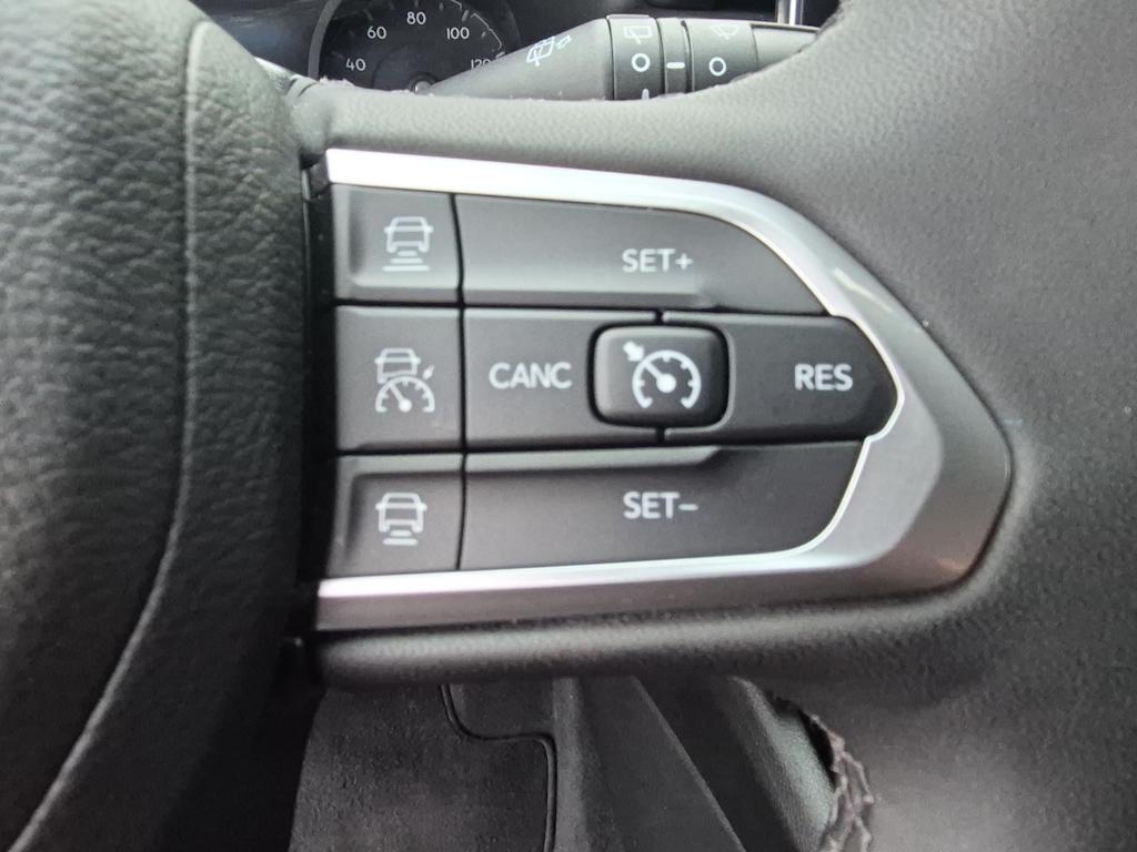 Thumbnail: 2025 Jeep Compass - 31