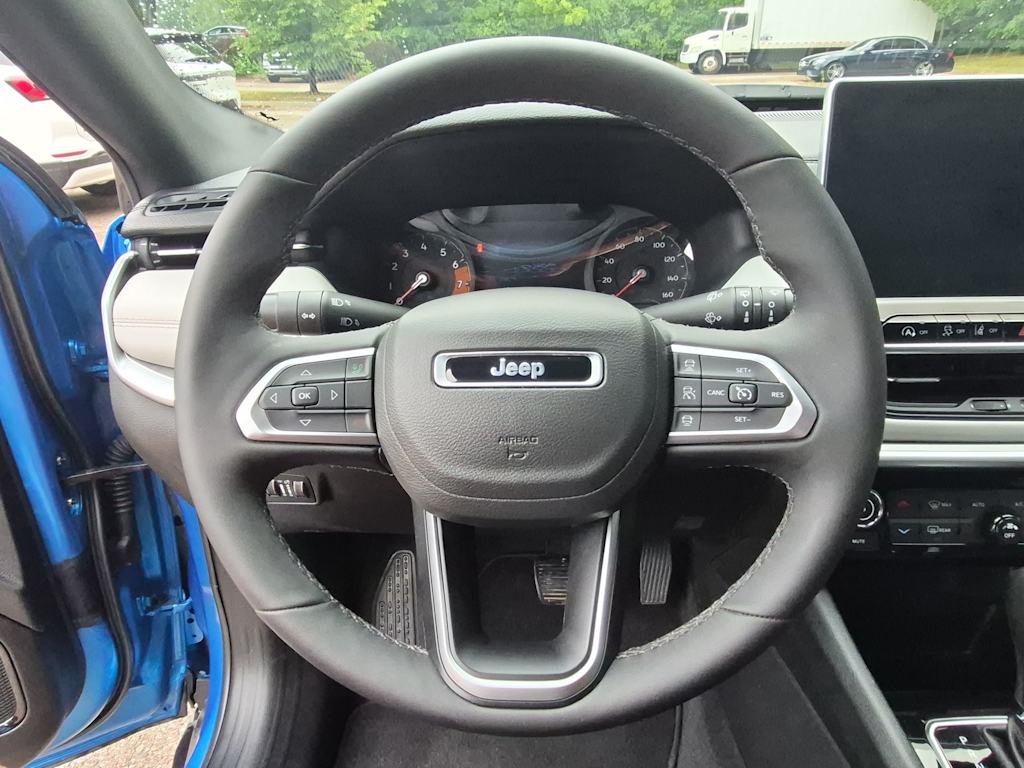 Thumbnail: 2025 Jeep Compass - 10