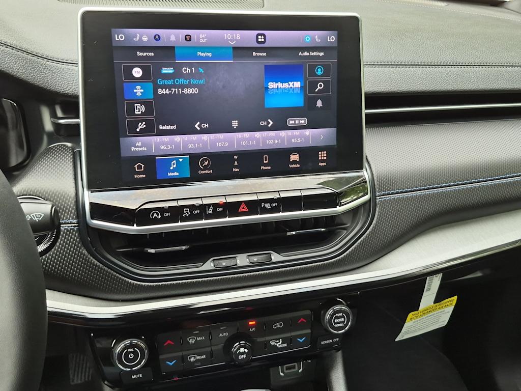 Thumbnail: 2025 Jeep Compass - 15
