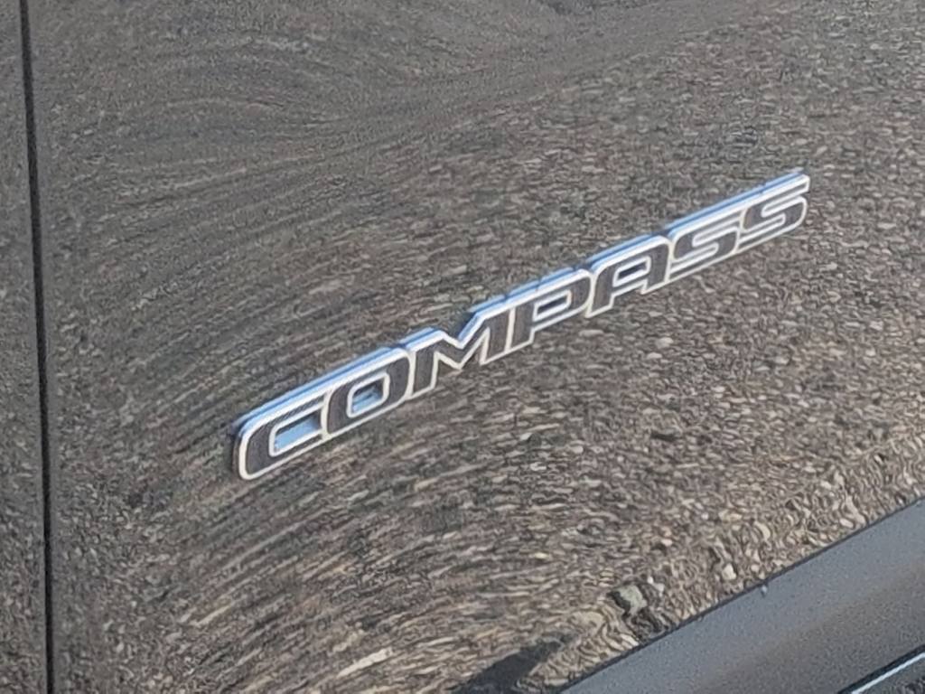 Thumbnail: 2023 Jeep Compass - 25