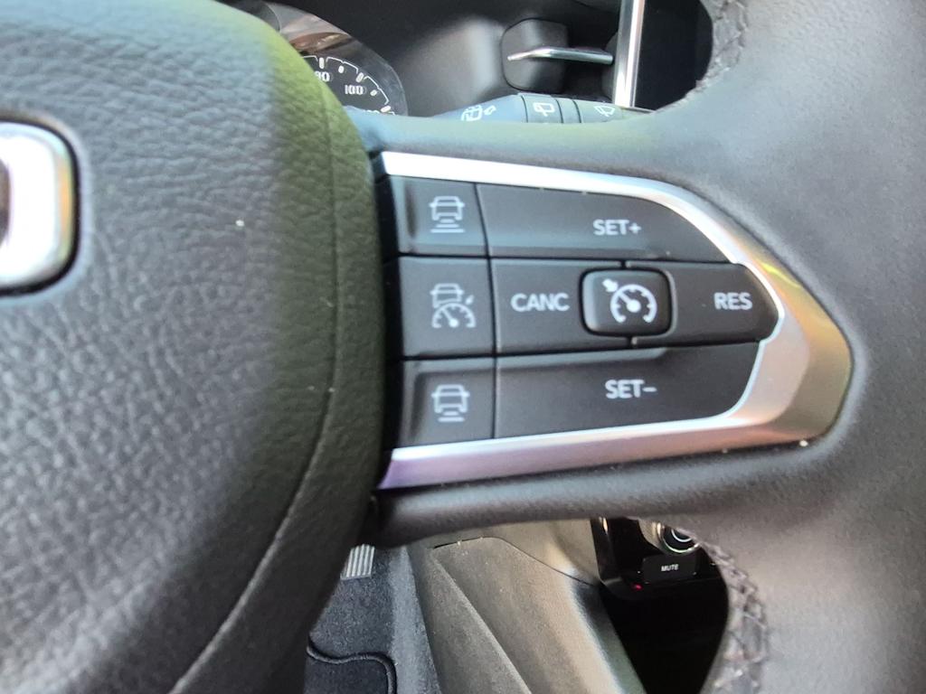 Thumbnail: 2025 Jeep Compass - 30