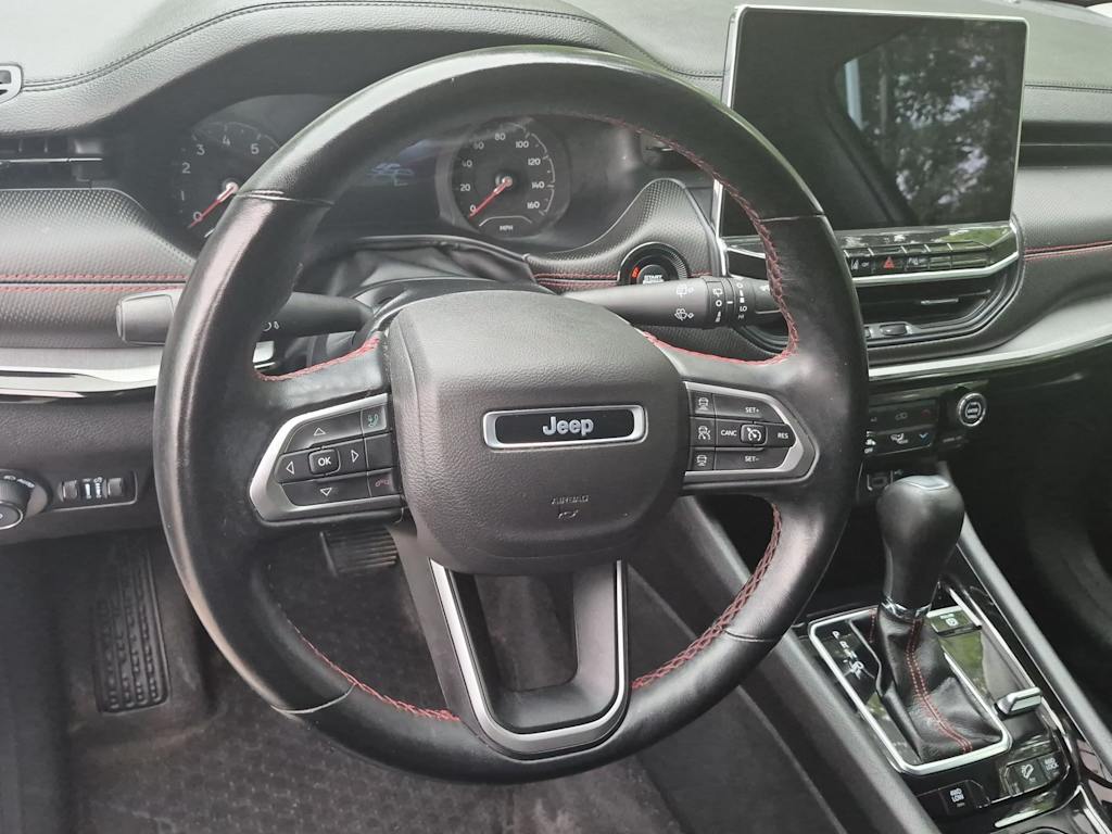 Thumbnail: 2022 Jeep Compass - 14