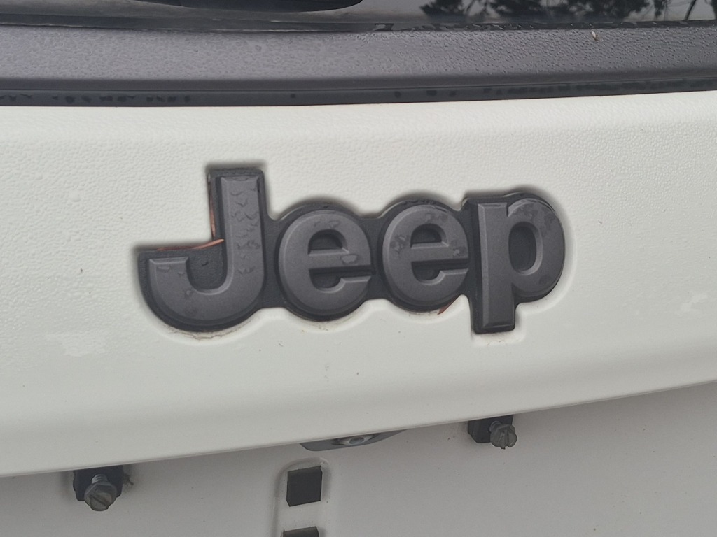 Thumbnail: 2022 Jeep Compass - 7