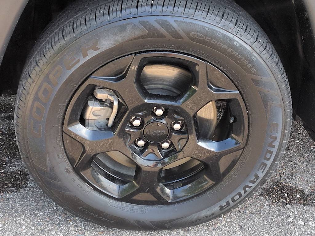 Thumbnail: 2023 Jeep Compass - 7