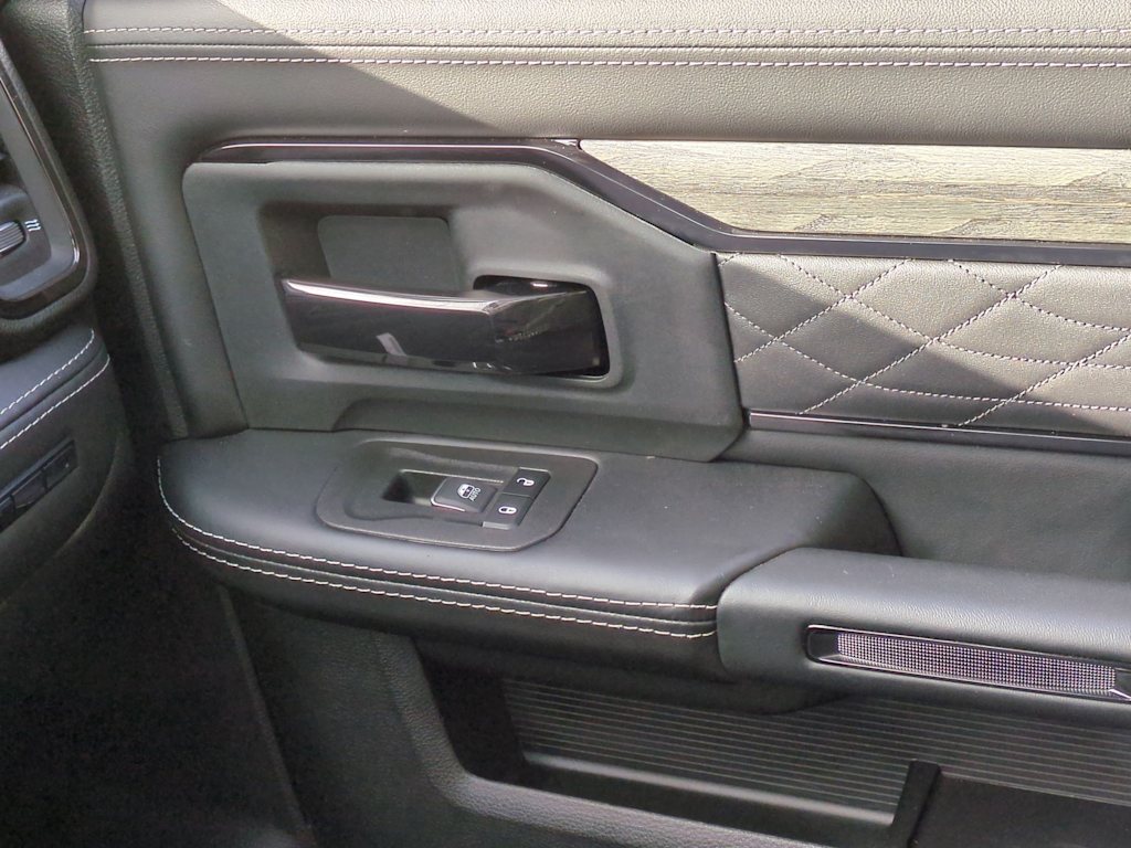 Thumbnail: 2025 RAM 3500 - 39