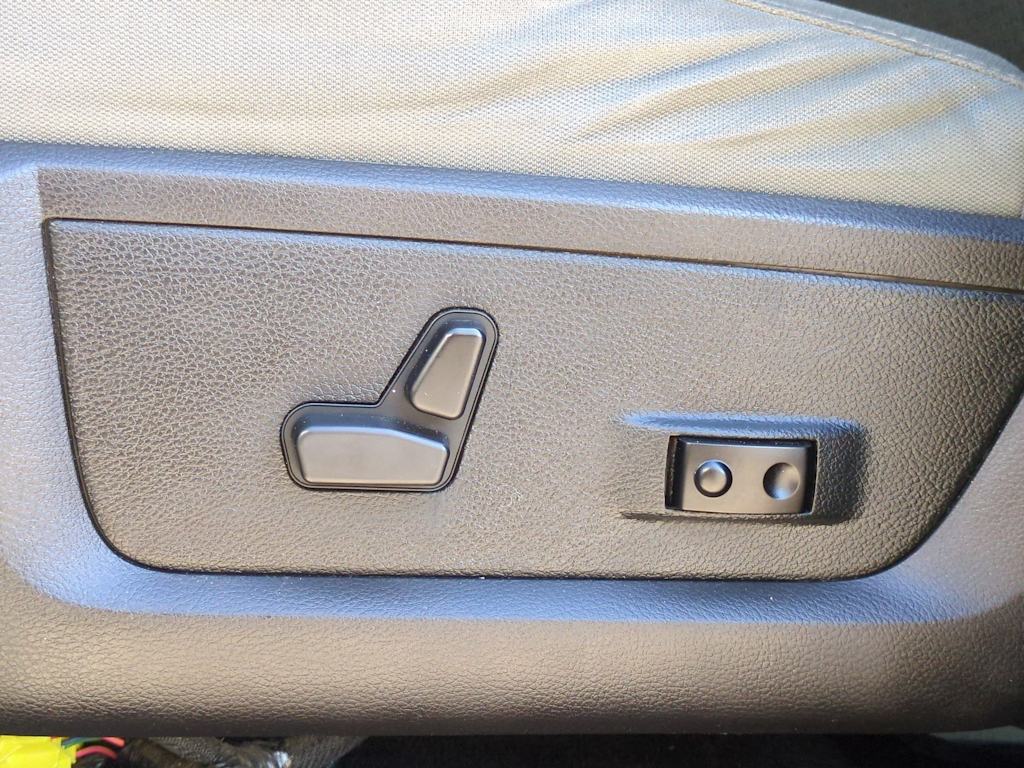 Thumbnail: 2017 RAM 1500 - 25