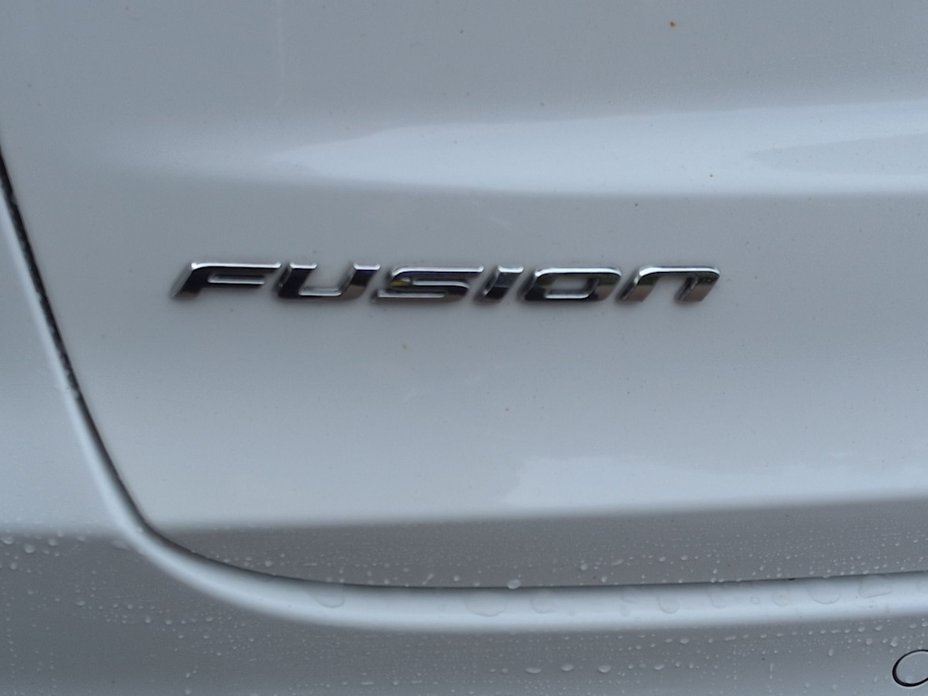 Thumbnail: 2020 Ford Fusion - 24