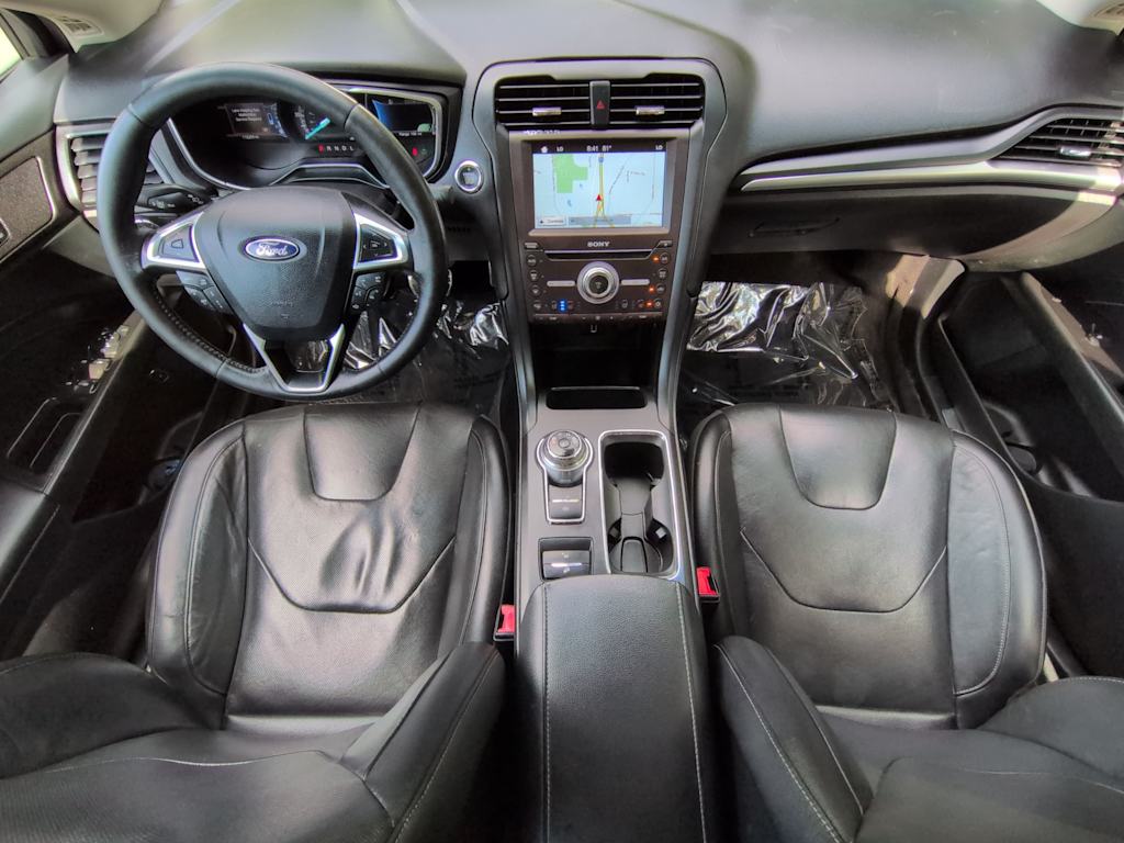 Thumbnail: 2017 Ford Fusion - 9