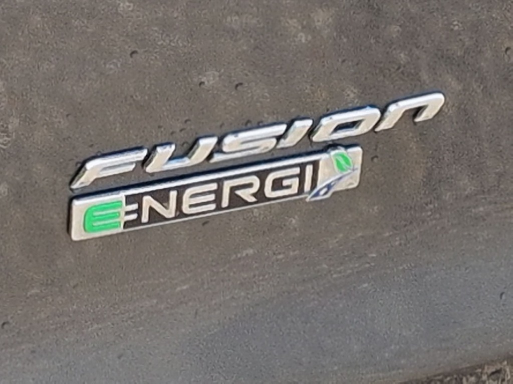 Thumbnail: 2017 Ford Fusion - 23