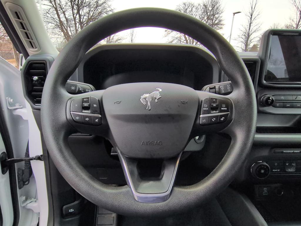 Thumbnail: 2022 Ford Bronco Sport - 13