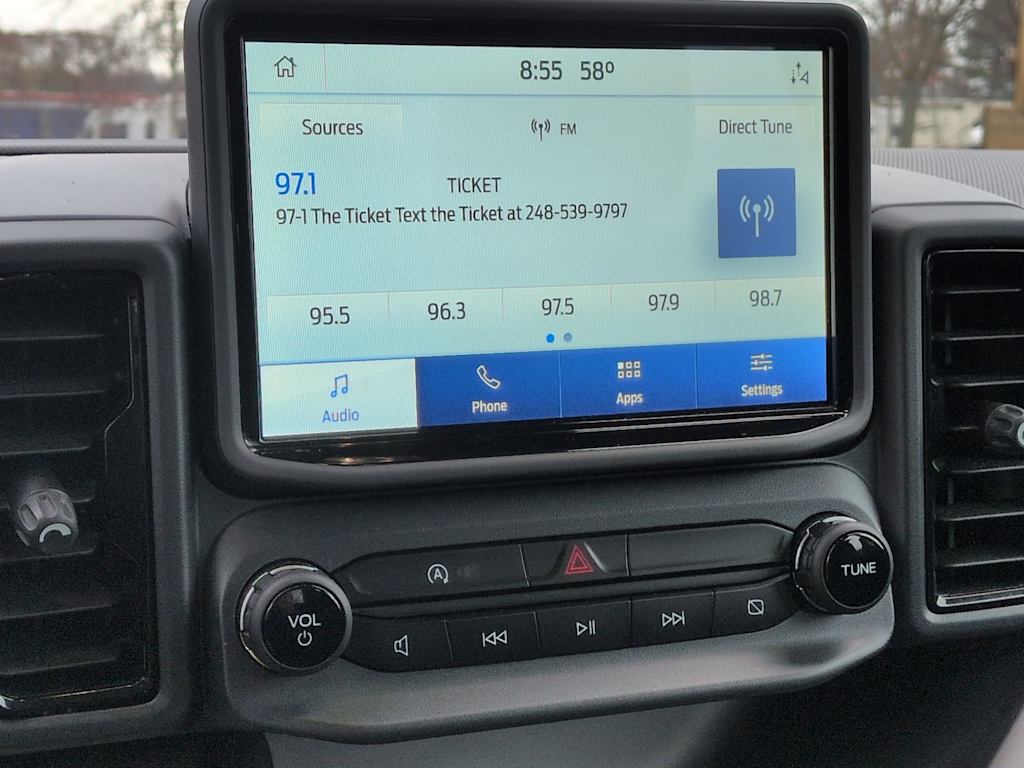 Thumbnail: 2022 Ford Bronco Sport - 14