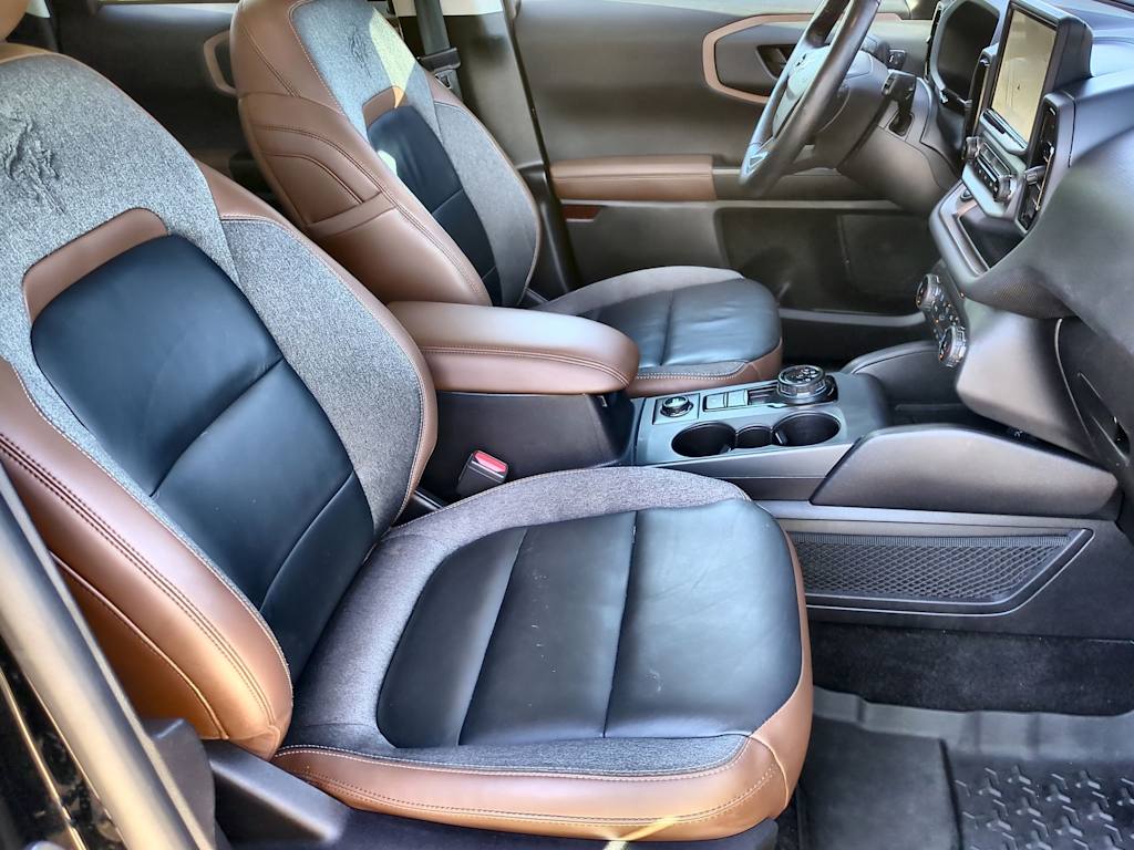 Thumbnail: 2023 Ford Bronco Sport - 26