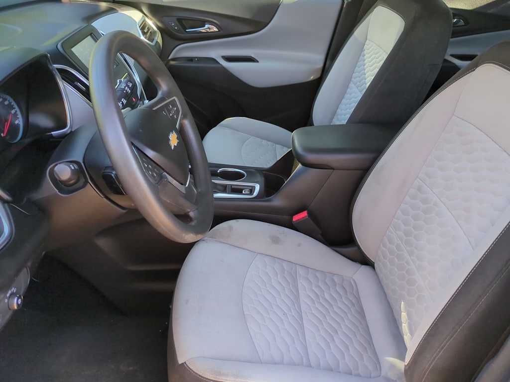 Thumbnail: 2018 Chevrolet Equinox - 10