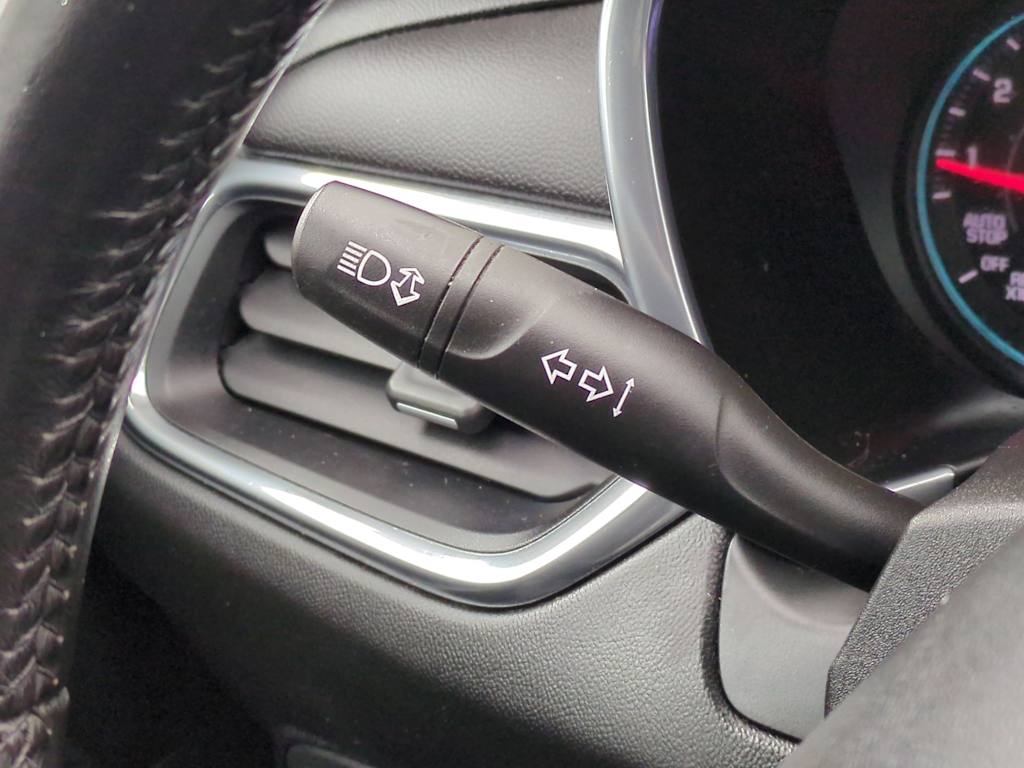 Thumbnail: 2019 Chevrolet Equinox - 15