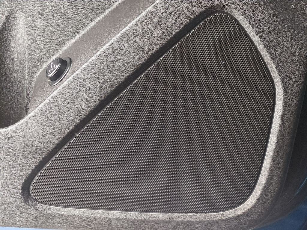 Thumbnail: 2019 Chevrolet Equinox - 32