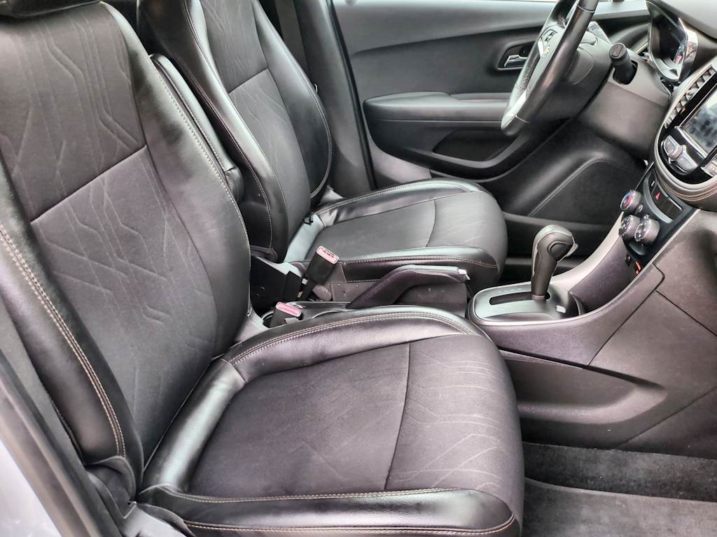 Thumbnail: 2019 Chevrolet Trax - 11