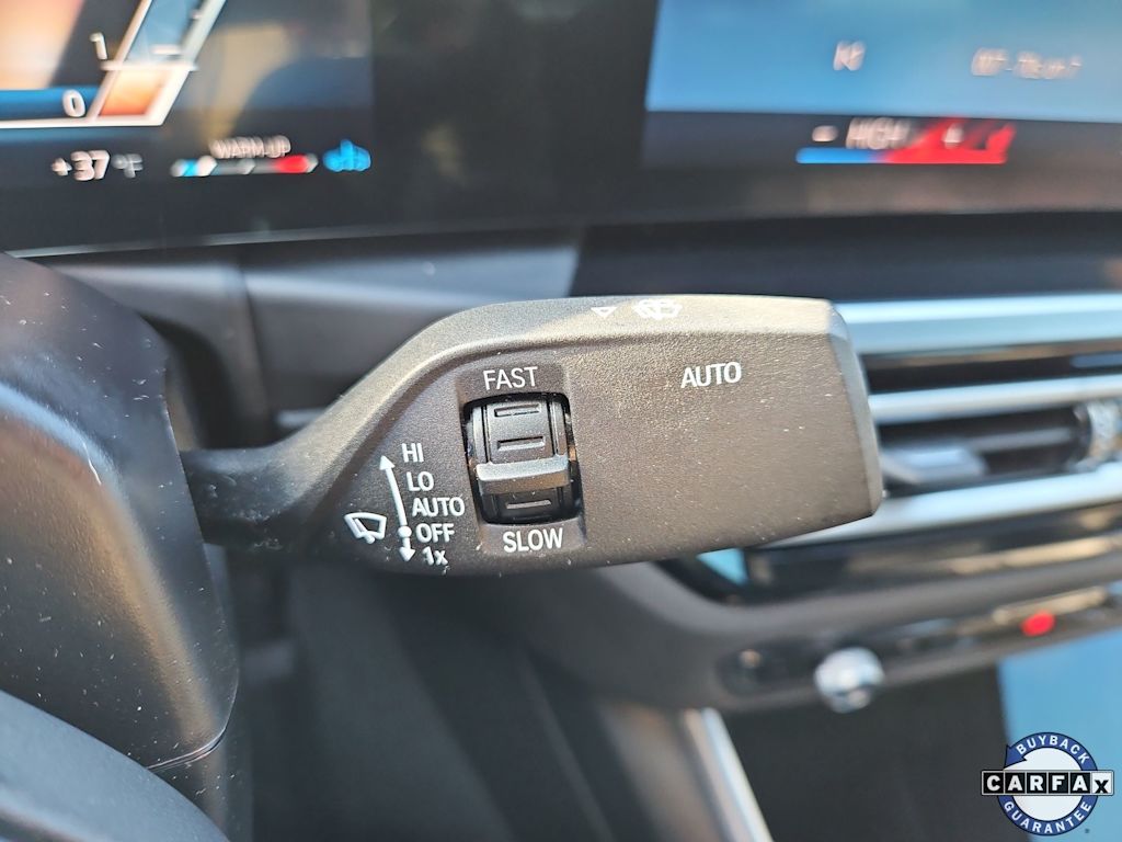 Thumbnail: 2023 BMW 3 Series - 16