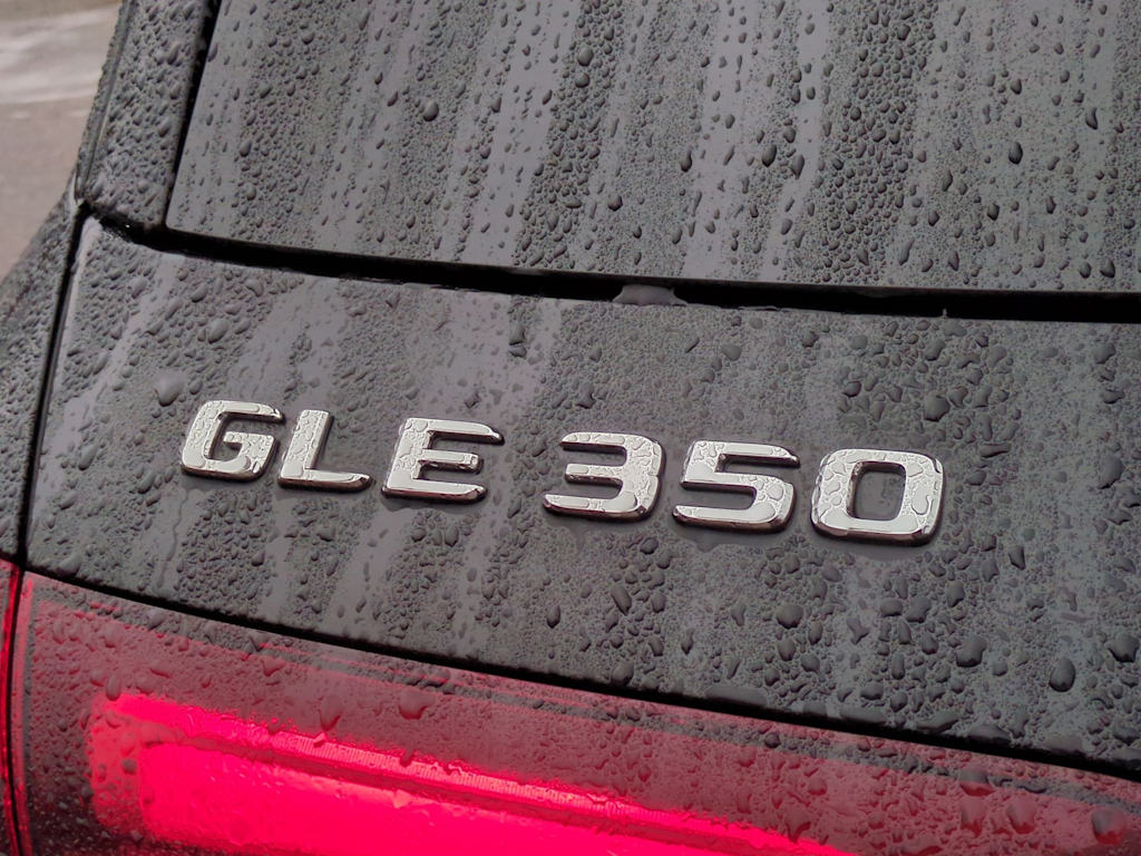 Thumbnail: 2025 Mercedes-Benz GLE - 23