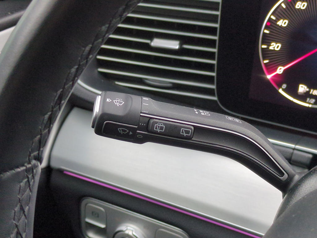 Thumbnail: 2025 Mercedes-Benz GLE - 31