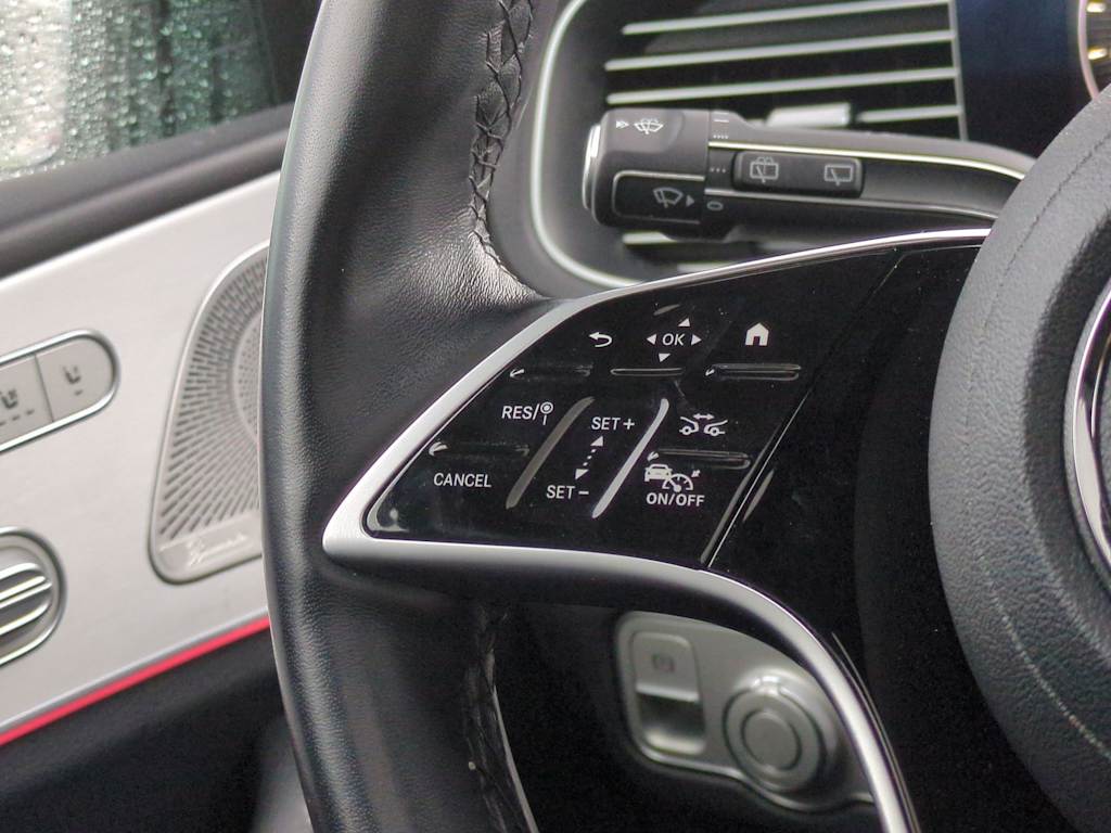 Thumbnail: 2025 Mercedes-Benz GLE - 29