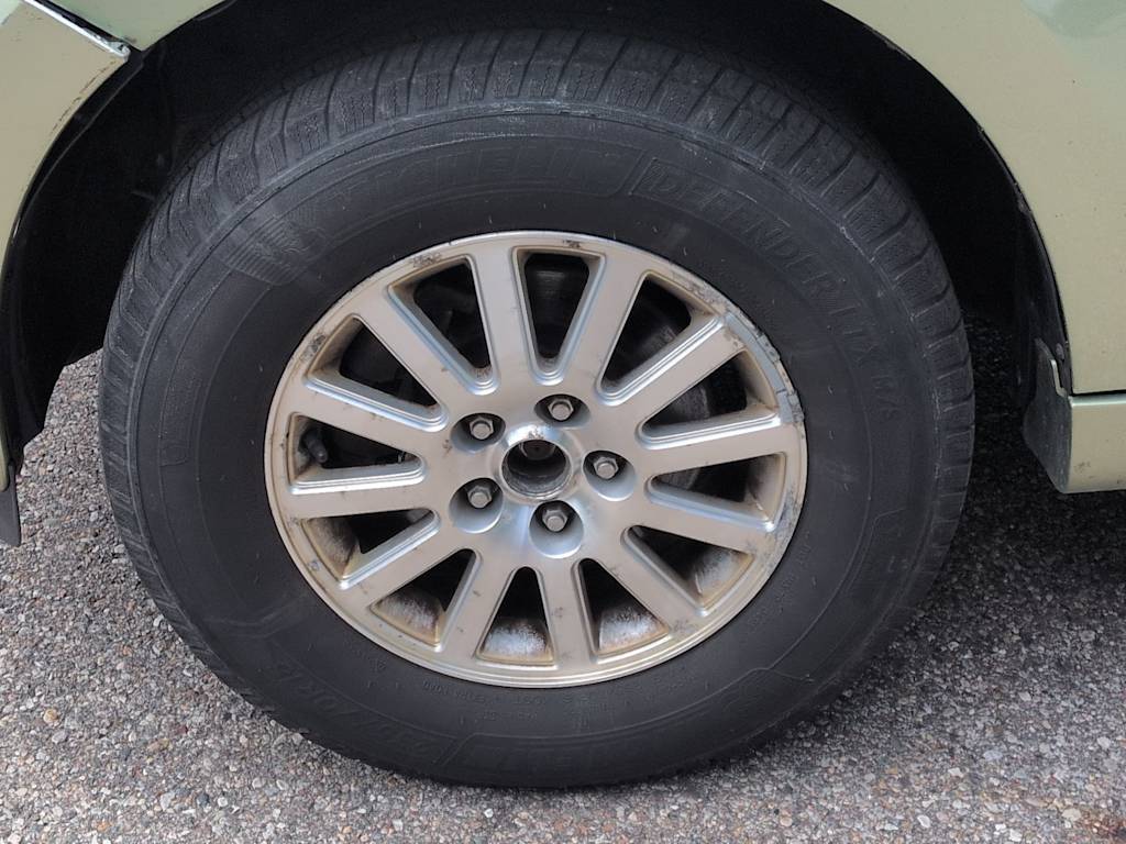 Thumbnail: 2010 Mercury Mariner - 8