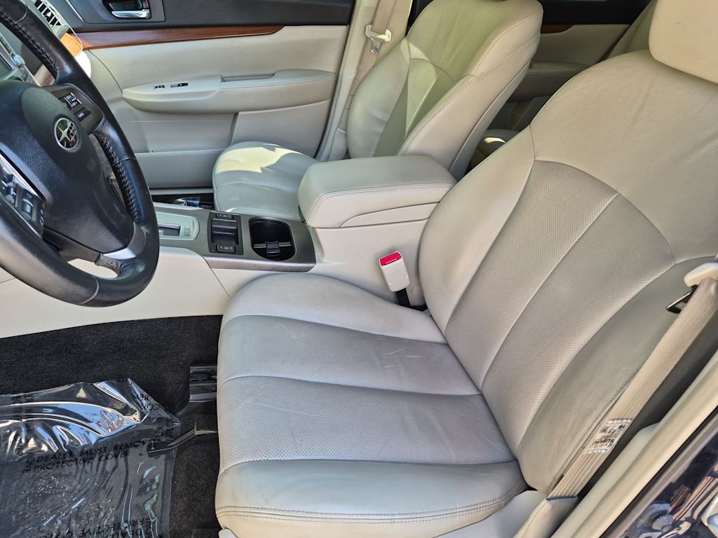 Thumbnail: 2013 Subaru Outback - 11