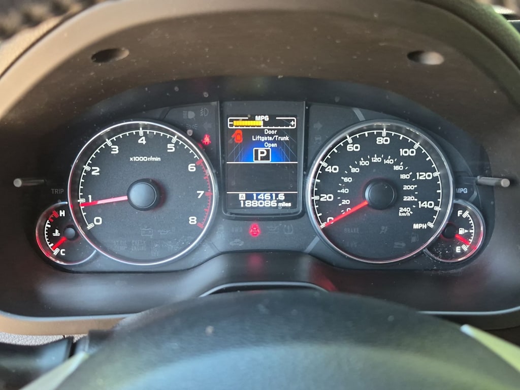 Thumbnail: 2013 Subaru Outback - 36
