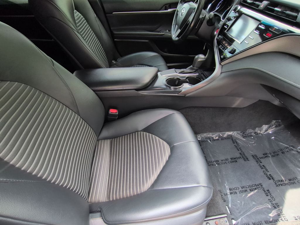 Thumbnail: 2019 Toyota Camry - 11