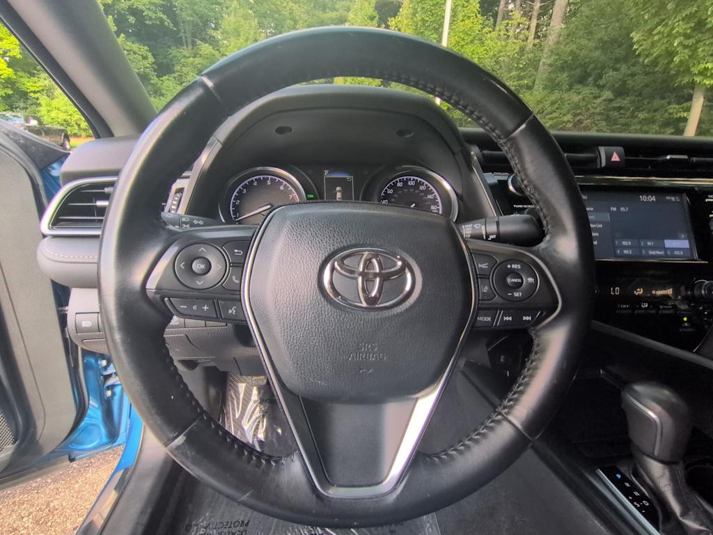 Thumbnail: 2019 Toyota Camry - 13