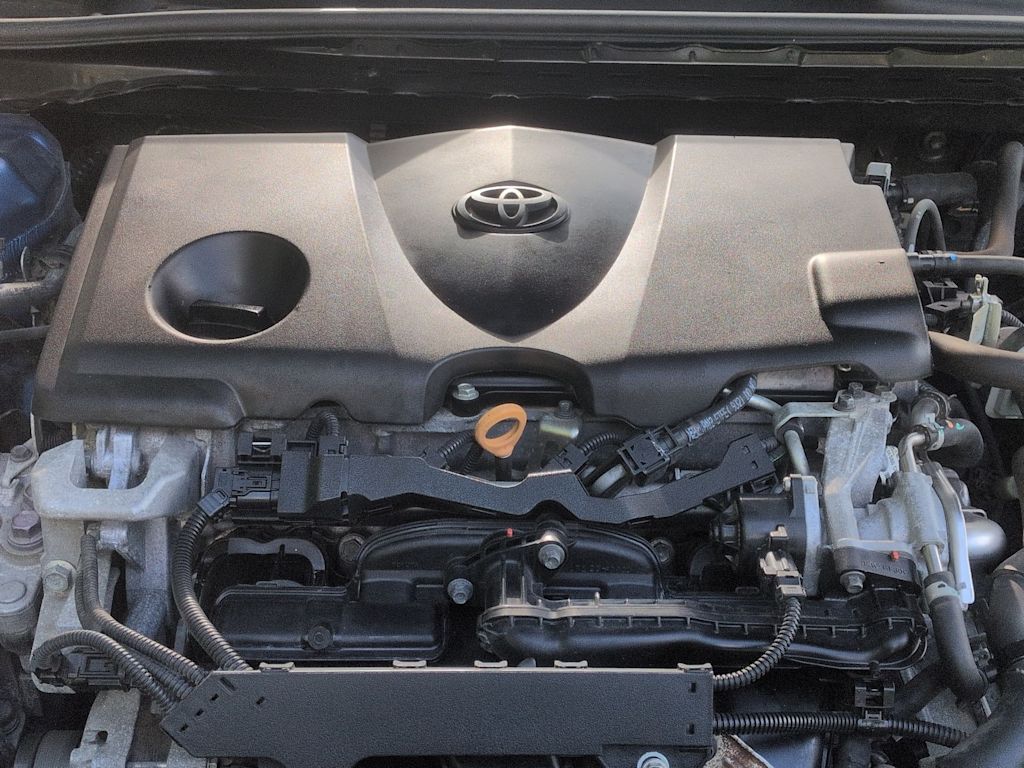 Thumbnail: 2019 Toyota Camry - 8