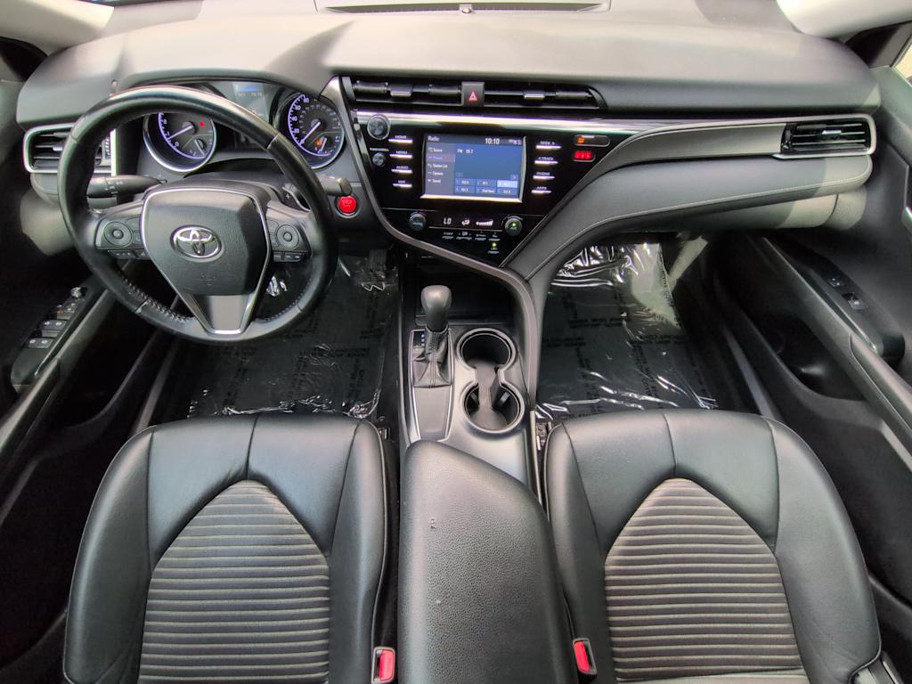Thumbnail: 2019 Toyota Camry - 9
