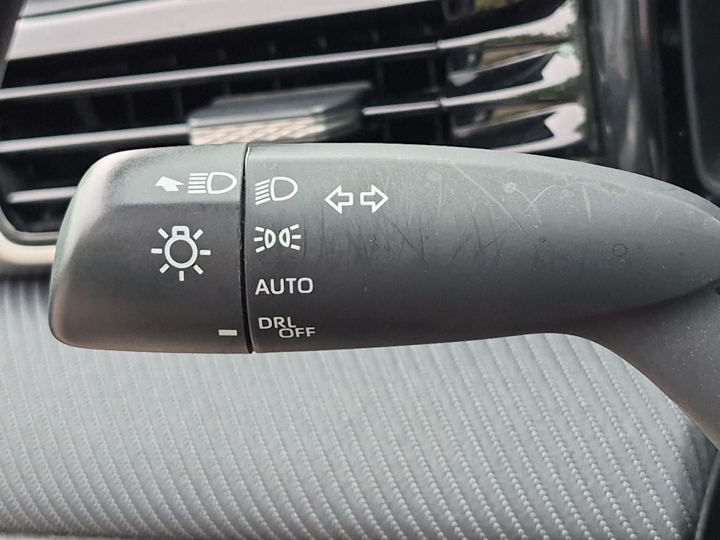 Thumbnail: 2025 Toyota Camry - 14