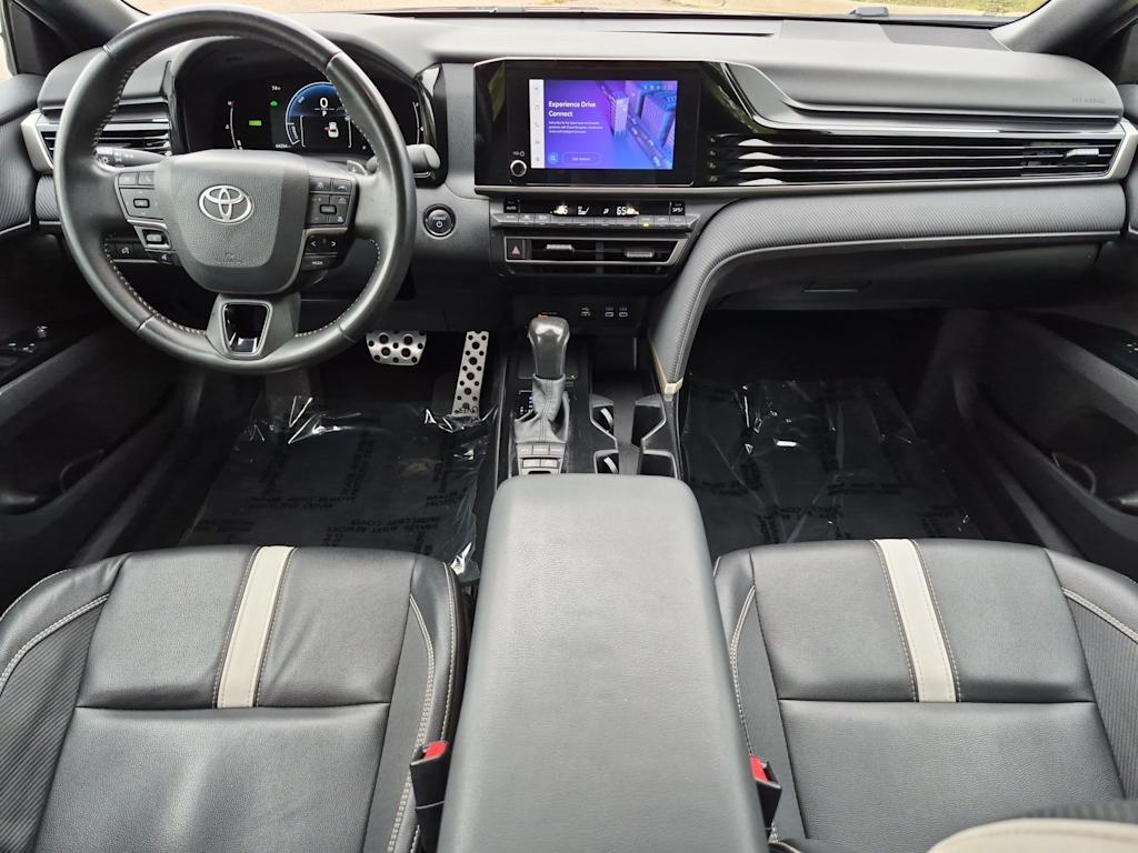 Thumbnail: 2025 Toyota Camry - 9