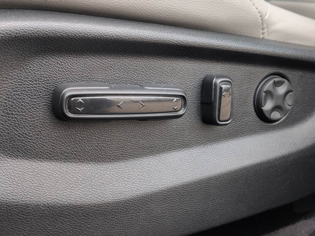 Thumbnail: 2019 Honda CR-V - 25