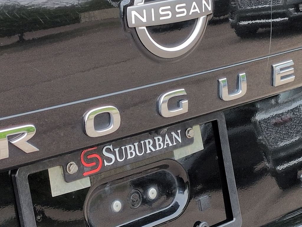 Thumbnail: 2023 Nissan Rogue - 25