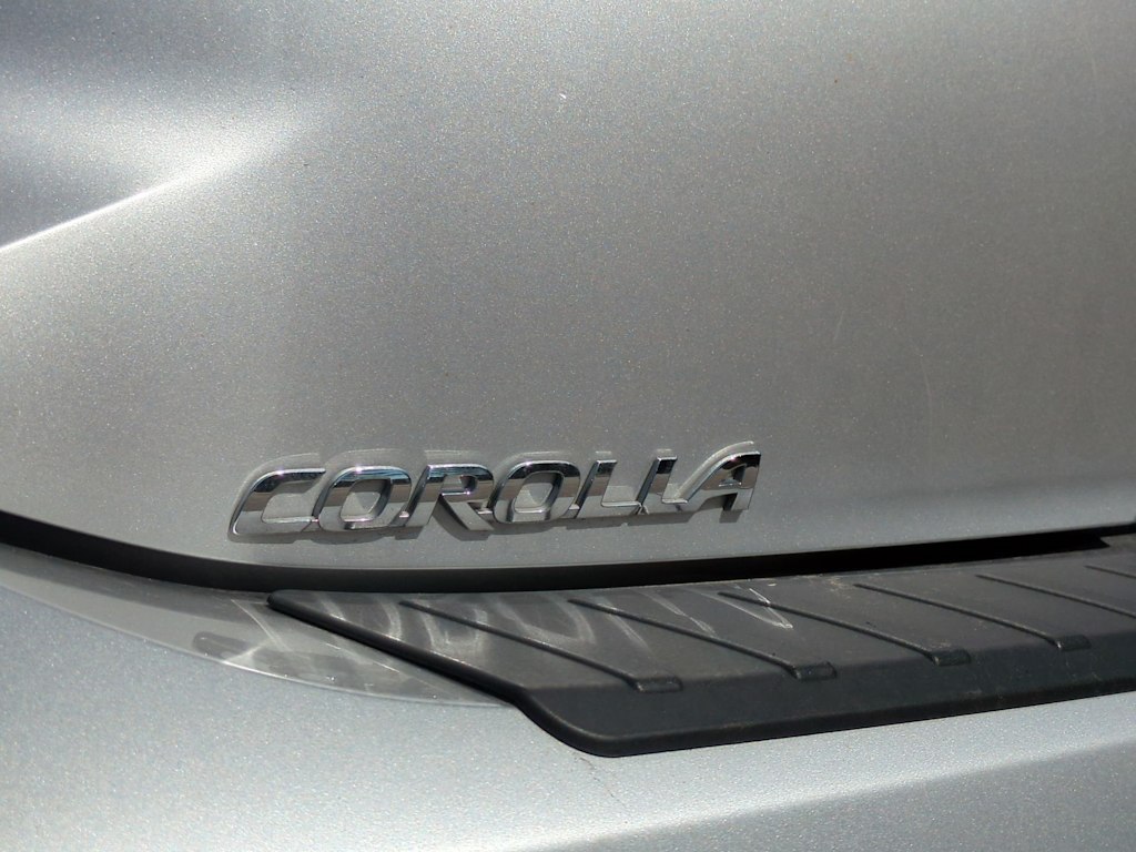 Thumbnail: 2020 Toyota Corolla - 25