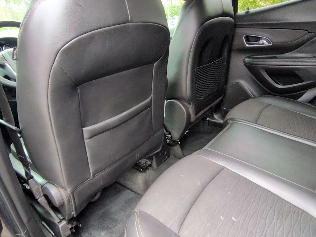 Thumbnail: 2015 Buick Encore - 12