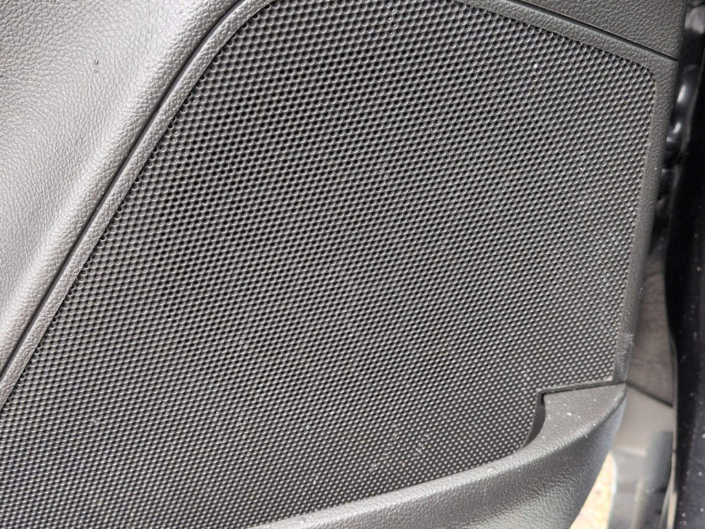 Thumbnail: 2015 Buick Encore - 36