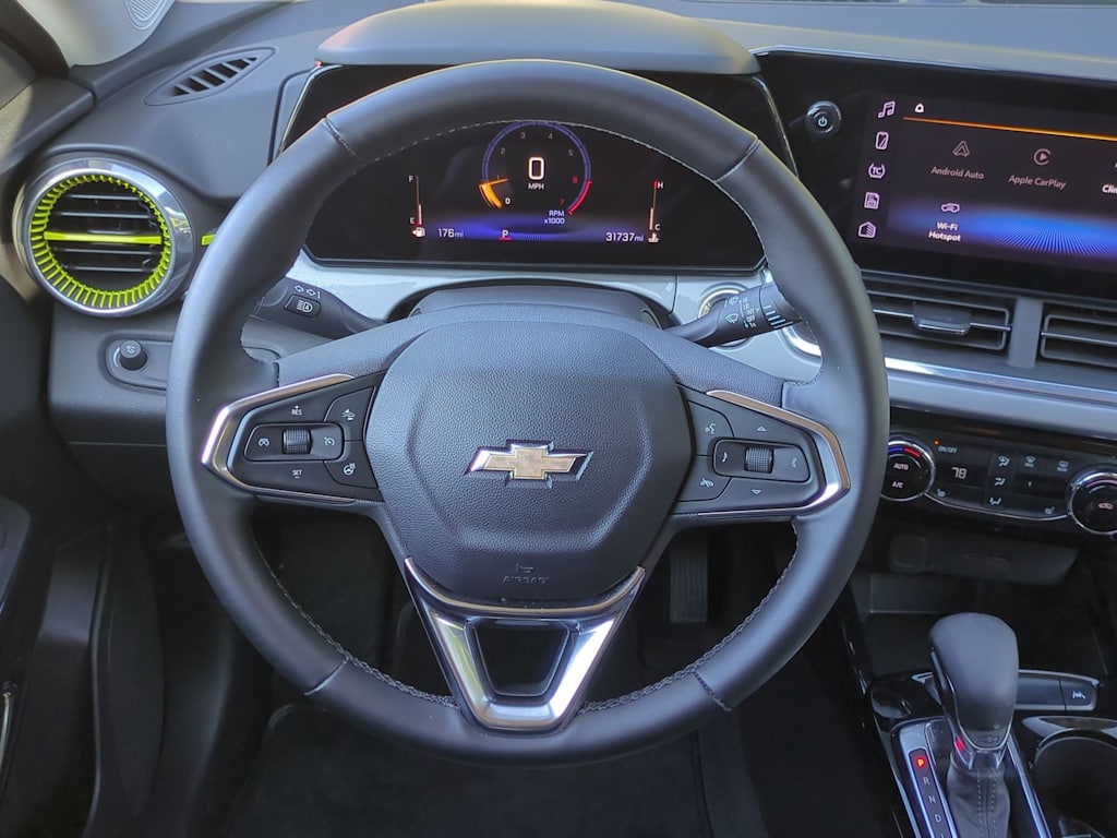 Thumbnail: 2024 Chevrolet Trax - 13