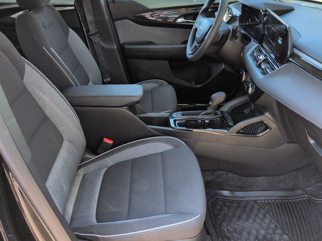 Thumbnail: 2024 Chevrolet TrailBlazer - 28