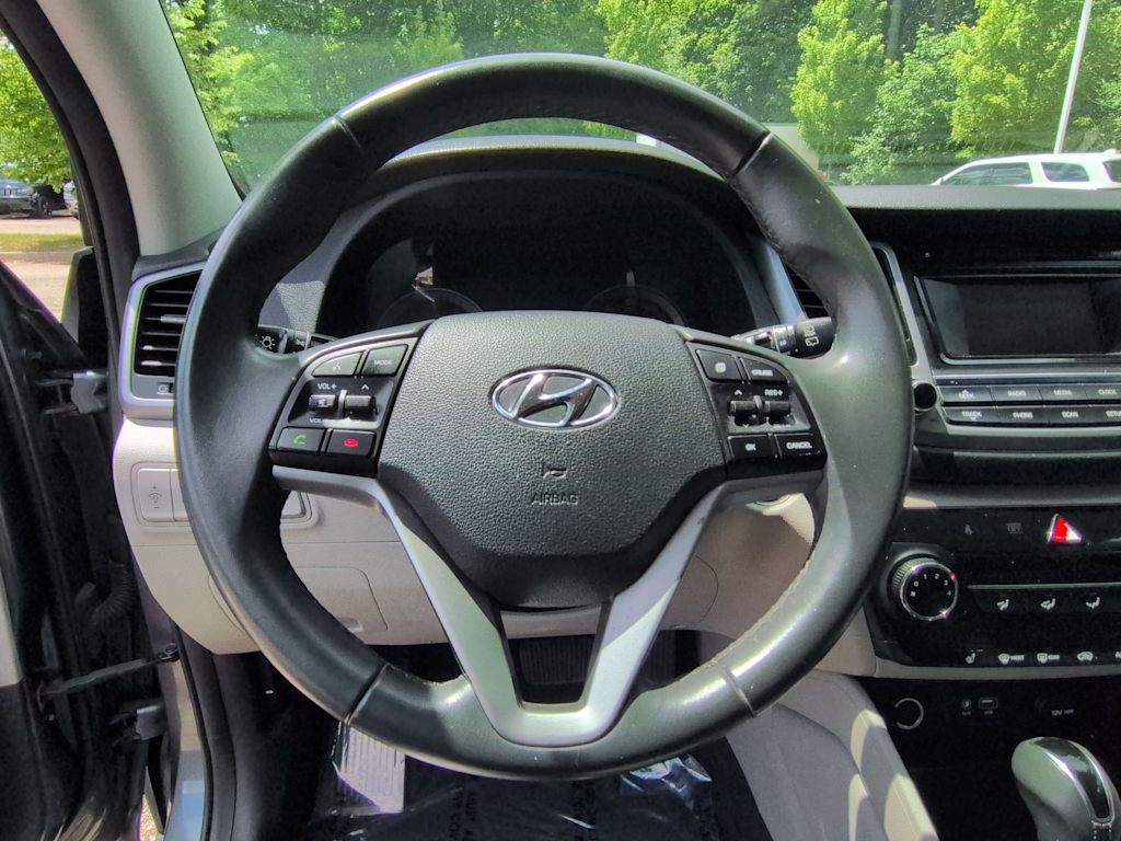 Thumbnail: 2017 Hyundai Tucson - 13