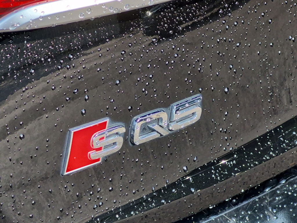 Thumbnail: 2021 Audi SQ5 - 25