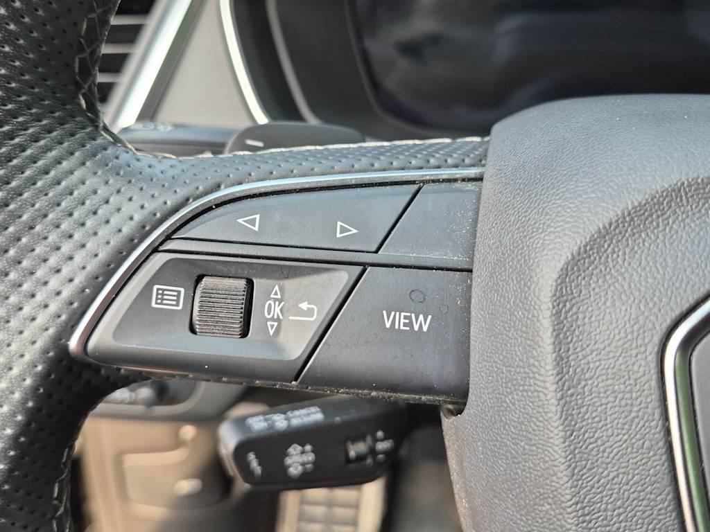 Thumbnail: 2021 Audi SQ5 - 31