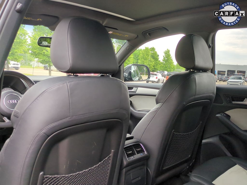Thumbnail: 2015 Audi SQ5 - 12