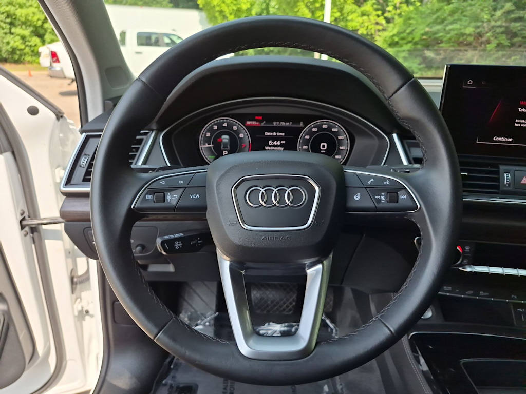Thumbnail: 2023 Audi Q5 - 14